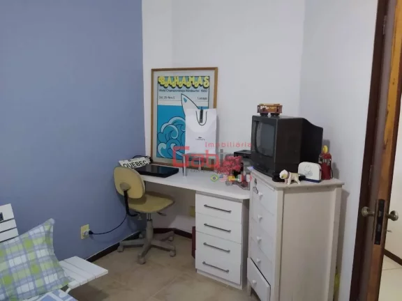 Imagem Casa com 4 dormitórios à venda, 198 m² por R$ 680.000,00 - Guriri - Cabo Frio/RJ