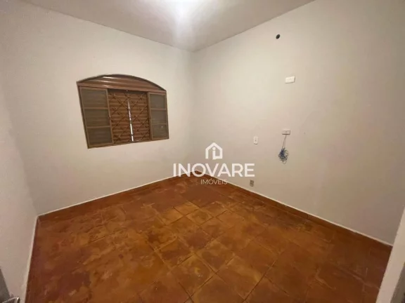 Imagem Casa com 3 dormitórios à venda, 275 m² por R$ 400.000,00 - Alvorada - Araporã/MG