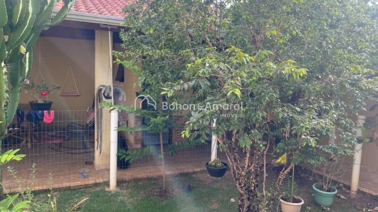 Imagem Casa térrea à venda no Parque Bom Retiro em Paulínia/SP, com 179m² de área construída e excele...