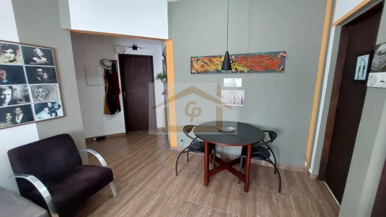 Casa Térrea, 2 quartos sendo um suíte , condomínio com Clube, 3 vagas