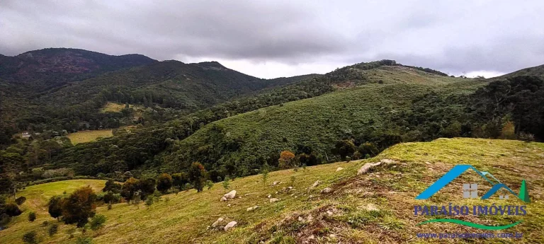 Imagem Terreno Rural em Gonçalves - Uma Experiência Sensorial Inesquecível!