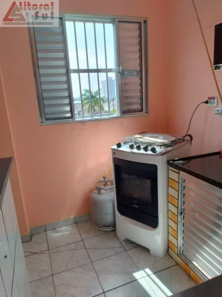 Imagem Apartamento à venda em Praia Grande-SP, bairro Ocian: 1 quarto, 1 sala, 1 banheiro, 32,00m² de área.