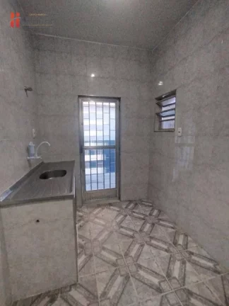 Imagem CASA AMPLA com 2 quartos para alugar na Vila Meriti em Duque de Caxias/RJ