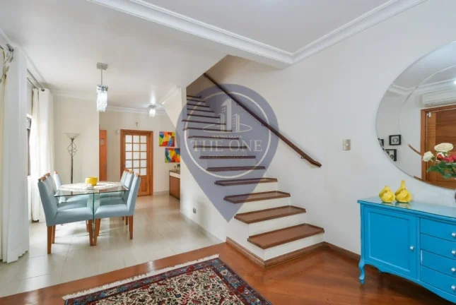 Imagem Luxuosa casa de 3 quartos e 3 suítes na Vila Clementino, São Paulo-SP, com 244m² e 3 vagas de garagem!
