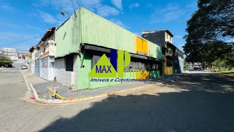 Imagem Salão Comercial de Alto Padrão na Vila Salete, São Paulo-SP: 2 Salas, 3 Banheiros, 200m² de Área!