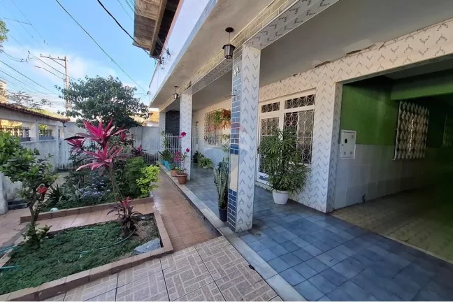 Imagem Casa á venda com 3 quartos com 708m² em Campinho - Rio de Janeiro