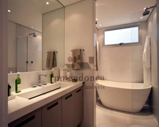 Imagem Apartamento de alto padrÃ£o, com terraÃ§o e bem distribuido. Condominio com spa, academia de gin...