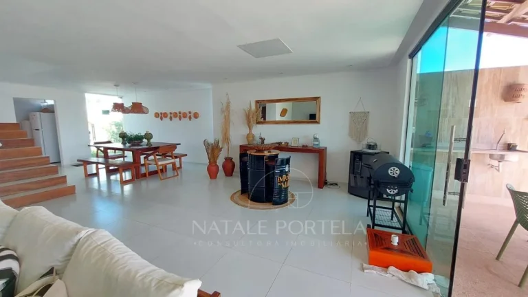 Imagem Linda Casa Porteira Fechada em Serrambi
