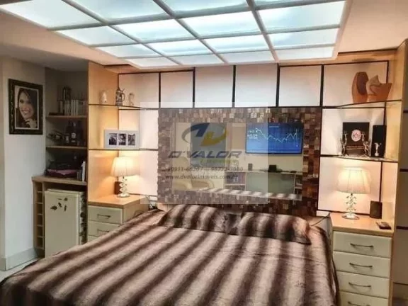 Imagem Vendo Cobertura Duplex com 311m², 5 suítes + DCE, piscina privativa com bar de apoio e 2 vagas