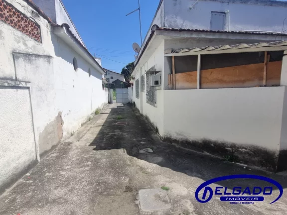 Imagem DELGADO aluga CASA com 2 quartos, sala, banheiro e garagem no JARDIM IMPERIAL em Itaboraí-RJ