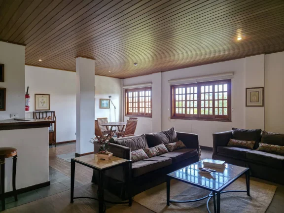 Imagem Apartamento Duplex 2 Suítes à Venda em Campos do Jordão – Flat