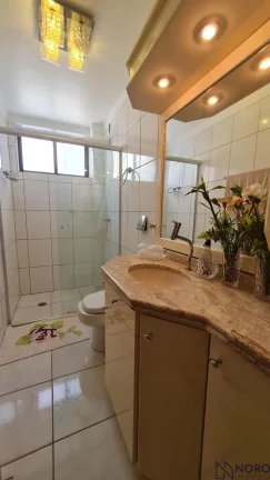 Imagem Apartamento Central de 3 Dormitórios com Suíte e Garagem - Semi Mobiliado