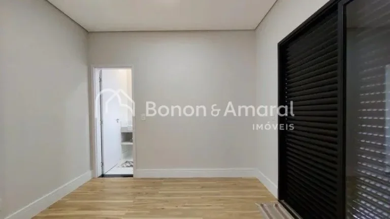 Imagem Apresentamos uma casa encantadora, ideal para criar momentos inesquecíveis com sua família. Com um...