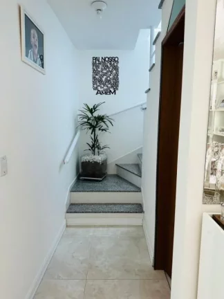 Imagem Sobrado com 2 dormitórios à venda, 120 m² por R$ 480.000,00 - Jardim Estela - Poá/SP