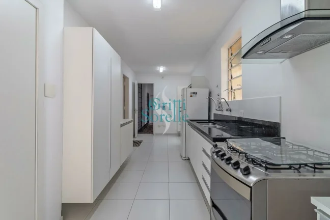 Imagem Casa/Sobrado à Venda em Jardim Europa - São Paulo/SP.