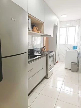 Imagem Apartamento com 3 dormitórios e 2 vagas de garagem na Avenida Brasil em Balneário Camboriú