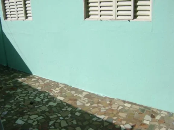 Imagem Nova America - 4 casas simples totalizando 236,28 m² em uma área de 484 m² Abrigo para 4 carros A...
