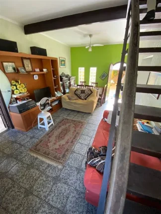 Imagem CASA COM 196 m² - CAIÇARA - PRAIA GRANDE SP