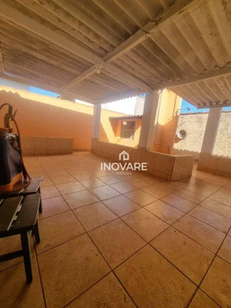 Imagem Casa com 3 dormitórios à venda por R$ 315.000,00 - Vila Vitória - Itumbiara/GO