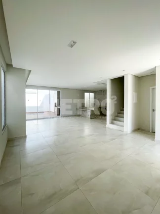 Imagem Casa à venda no Buona Vita com 4 suítes, gourmet, 2 pavimentos, PETROLINA - PE