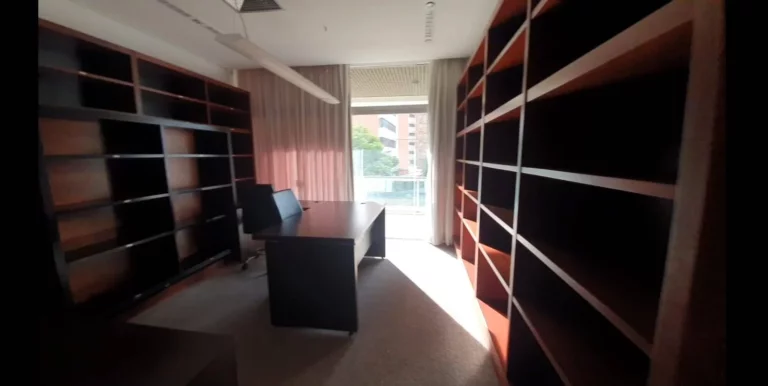 Imagem Conjunto de Salas Comerciais para locação no bairro Cambuí em Campinas