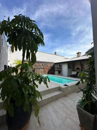 Imagem Sobrado com 4 dormitórios à venda, 200 m² por R$ 1.700.000 - Balneario Samburá - Peruíbe/SP