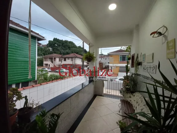 Imagem CASA 03 DORMITÓRIOS 01 SUÍTE 02 VAGAS QUINTAL PISCINA E CHURRASQUEIRA NO JABAQUARA NÃO ACEITA FINANC