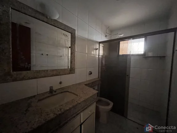 Imagem Casa à Venda no Centro de Patos de Minas – 3 Quartos, Suíte e 330m² de Conforto