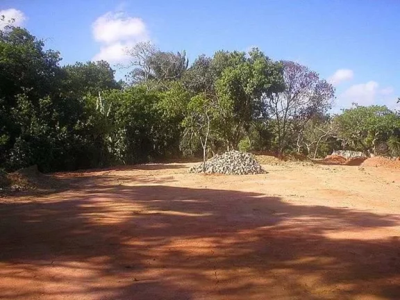 Imagem A 5ª Avenida Imóveis selecionou esse exclusivo lote plano c/ 4.500,00m2 no charmoso CONDOMÍNIO CHÁCARAS DO RIO JOANES - Lauro de Freitas R$850.000,00