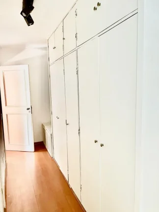 Imagem Casa no Res. ALPHA 3 - 380m²