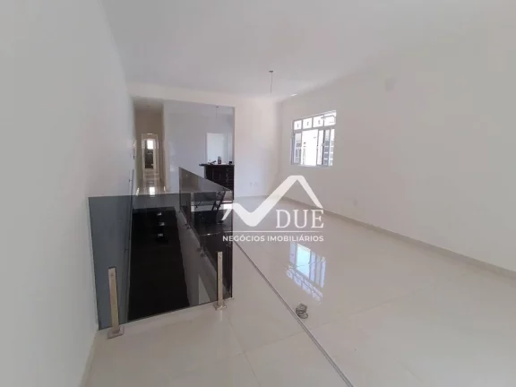Imagem Casa com 3 dormitórios à venda, 115 m² por R$ 890.000,00 - Embaré - Santos/SP