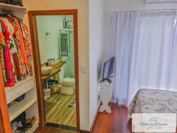 Imagem Casa sobrado bem localizada no Itagua , 02 suítes