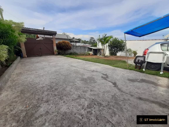 Imagem Casa em Mairiporã com Ótima Localização e Terreno Plano