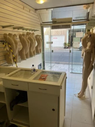 Loja Comercial em Macaé - RJ, Centro