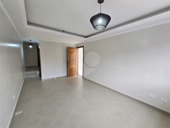 Imagem Casa à venda com 3 quartos, sendo 1 suíte, em Vila São Francisco, São Paulo - SP