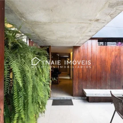 Imagem Imperdível: Casa para locação na Vila Nova Conceição com 3 quartos, 3 suítes e 130m² em São Paulo-SP!