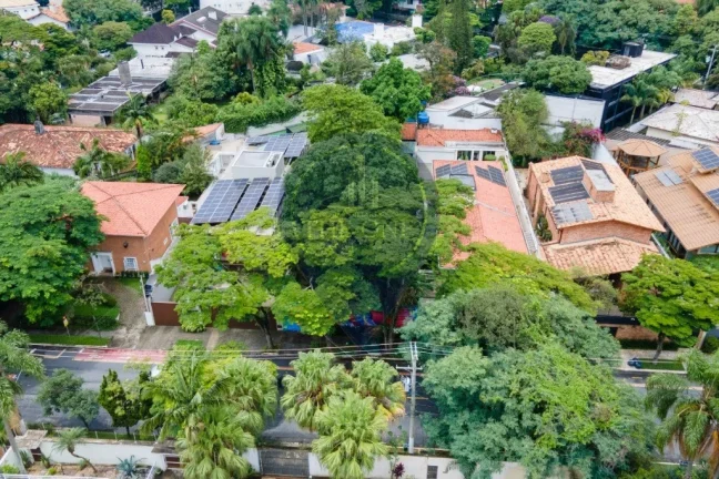 Imagem Terreno à venda em São Paulo-SP, bairro Alto de Pinheiros, com 788,00 m² de área. Confira já!