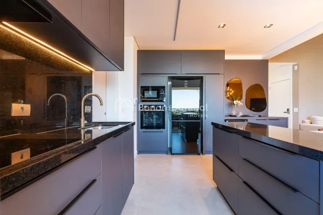 Imagem Lindo apartamento localizado em uma das regiões mais nobres de Campinas. Com vista espetacular e to...