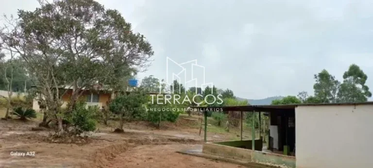 Imagem EXCELENTE CHÁCARA EM CAMPO LIMPO PAULISTA - SP - ÁREA COM 5.000 M²