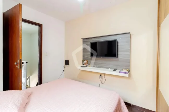 Imagem Sobrado Condomínio Fechado Vila Bertioga - 152 m² - 3 Dormitórios - 1 Suíte - 3 Vagas