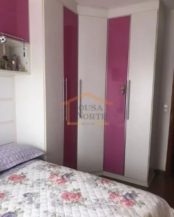 Imagem Apartamento reformado, amplo e moderno, 3 dormitórios, sendo 1 suíte, 2 banheiros, sala 2 ambiente...