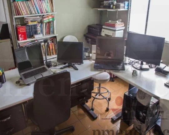 Imagem Apartamento com armários embutidos, living para 02 ambientes, 02 dormitórios sendo 01 revertido pa...