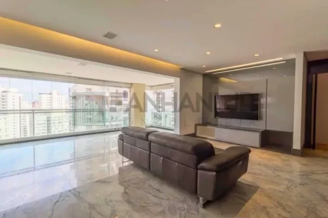Imagem Apartamento de Luxo na Vila Nova Conceição: 3 quartos, 3 suítes, 3 salas e 3 vagas de garagem - São Paulo-SP