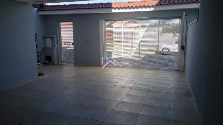 Casa à venda Horto Santo Antônio - Área útil 275 m2 com 3 dormitórios sendo 1 suíte - 4 vagas - Jundiaí - São Paulo / COD. 25008