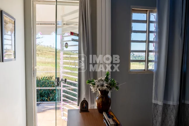 Imagem VENDA RÁPIDA - Casa de 3 suítes em Arniqueira - Águas Claras - Brasília, por R$ 790.000 para venda