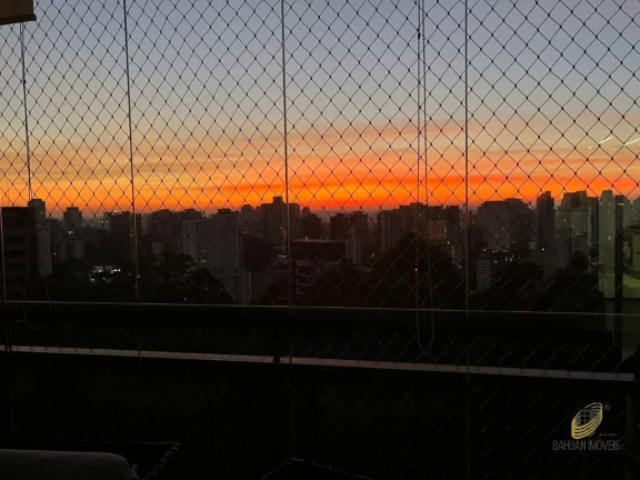 Imagem Apartamento de luxo com 3 quartos e 3 suítes na Vila Andrade, São Paulo - SP: 122m², 4 banheiros e 2 vagas de garagem!