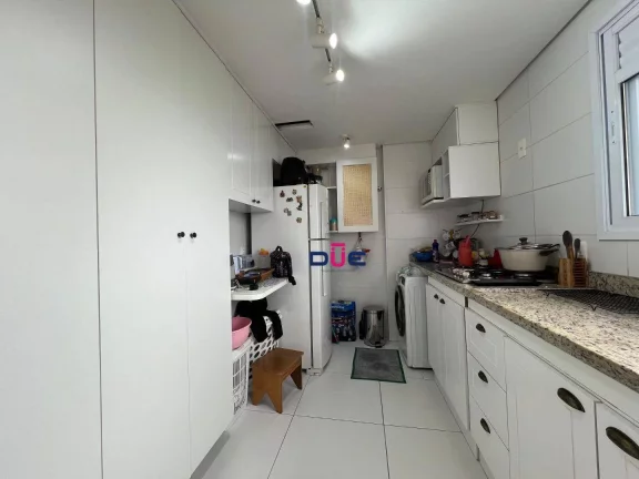 Imagem Apartamento com 2 quartos à venda, 65 m² por R$ 630.000 - Marapé - Santos/SP