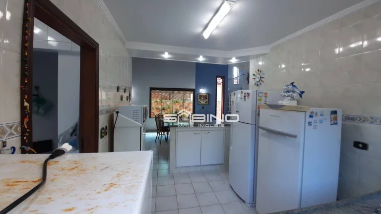 Imagem Casa para à venda na Riviera, com 4 dormitórios sendo 4 suítes, 402m² área útil 3 vagas