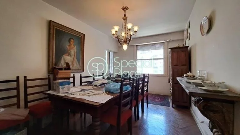 Imagem Excelente apartamento com 150m² no Jardim América. Amplo living para dois ambientes, sala de janta...