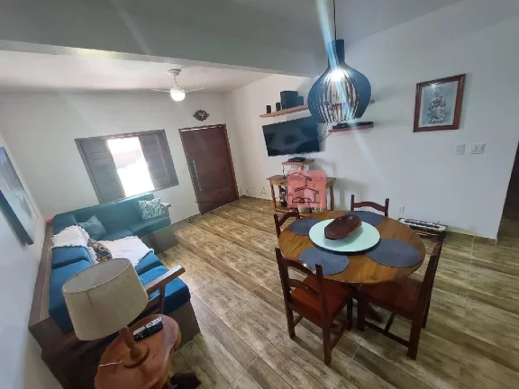 Imagem Casa para Venda em Maricá/RJ - 3 Dorm. 514 m2 Área Útil